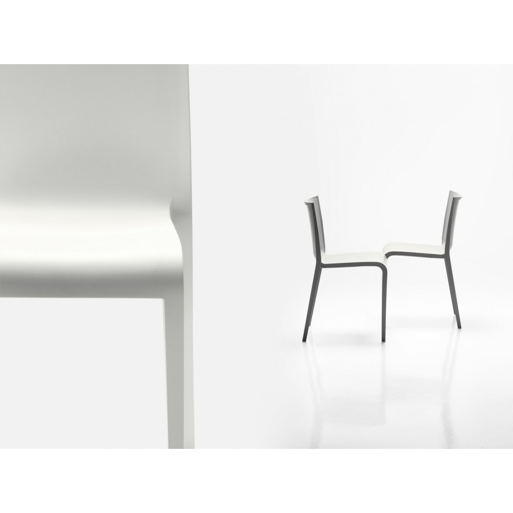 Scaun Nassau 533 - Nuovo Design